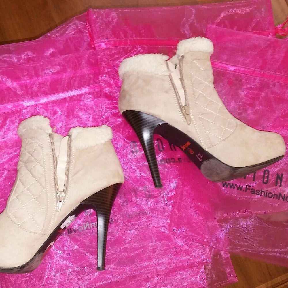 Practically New boot heels - Picture 5 of 6